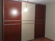 Vstavané skrine a šatníky